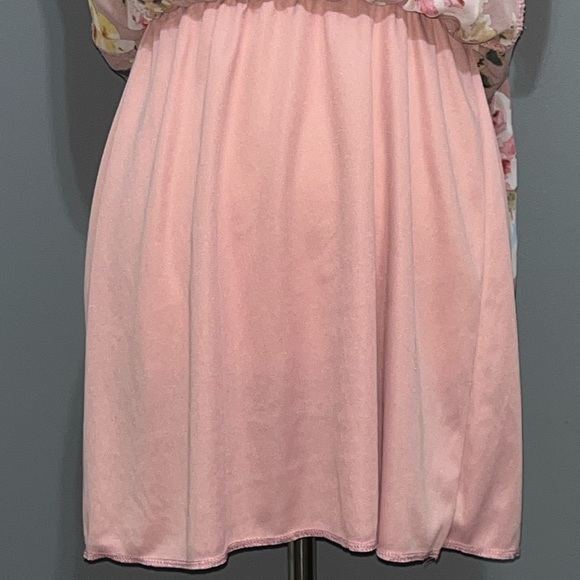 Miley + Molly Floral Maxi Dress in Pink and Yellow size small - Picture 3 of 9